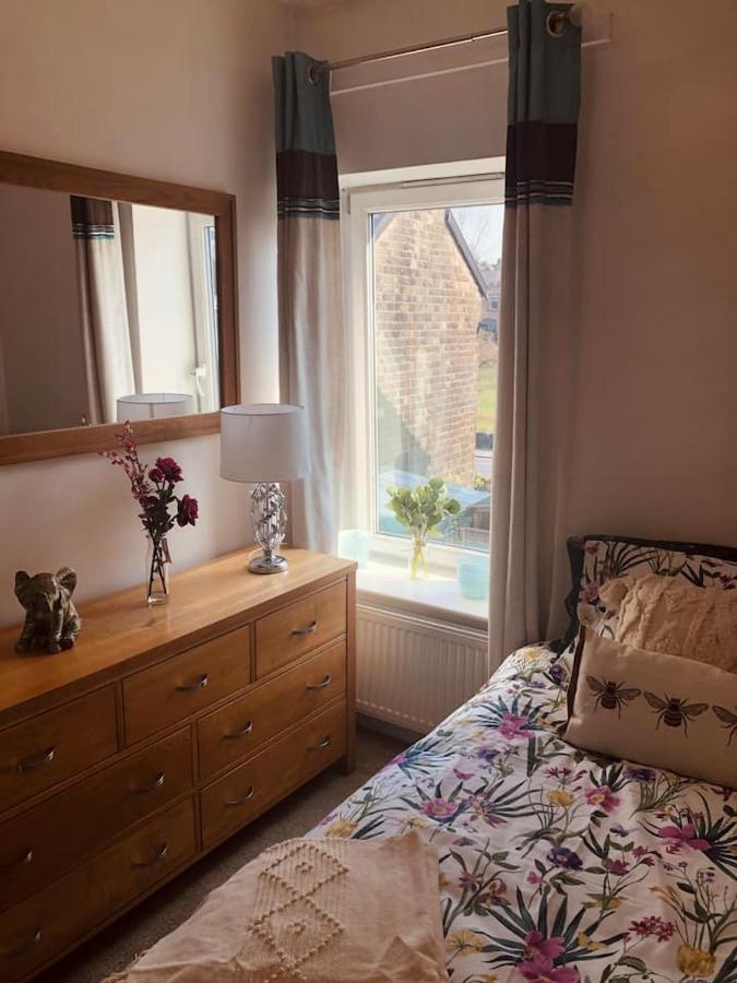 Boutique Cottage In The Heart Of Buxton Town Exterior photo