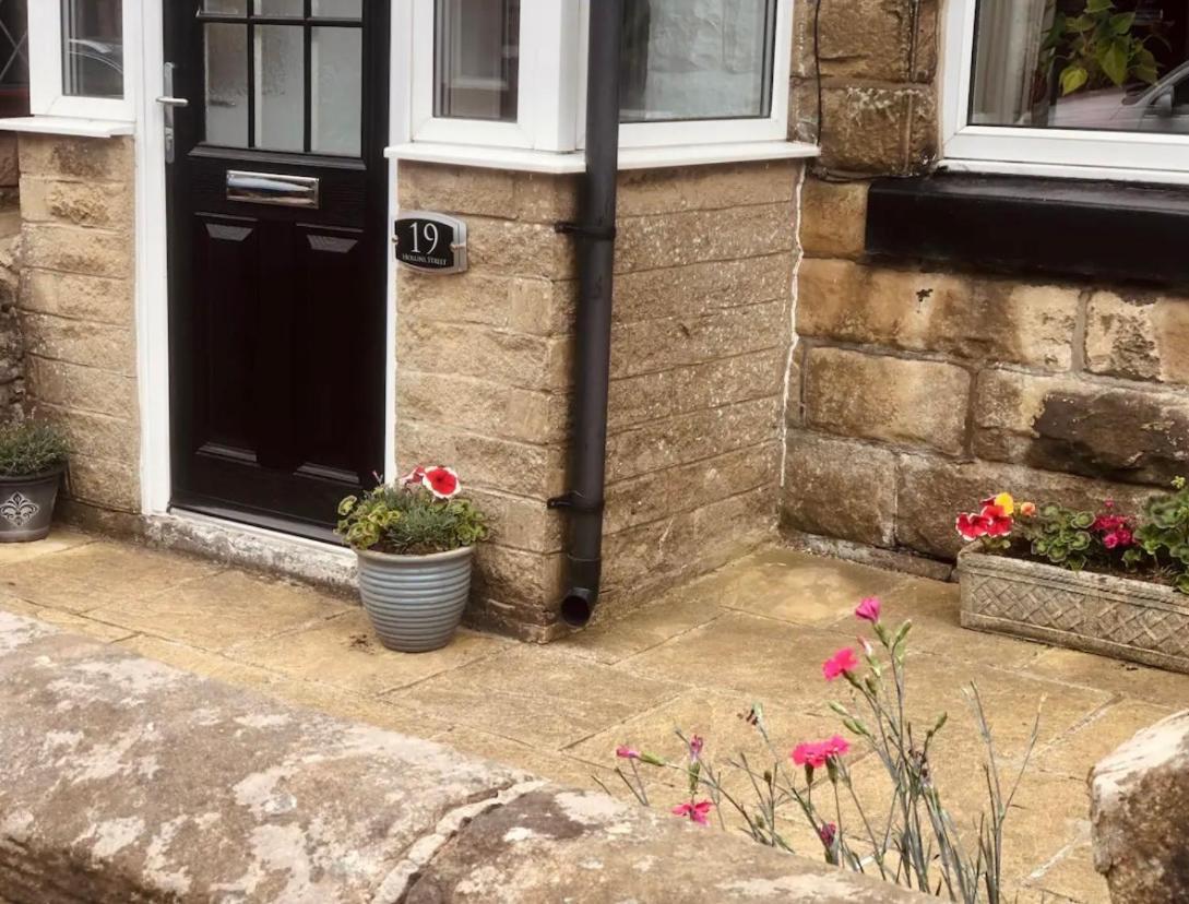 Boutique Cottage In The Heart Of Buxton Town Exterior photo